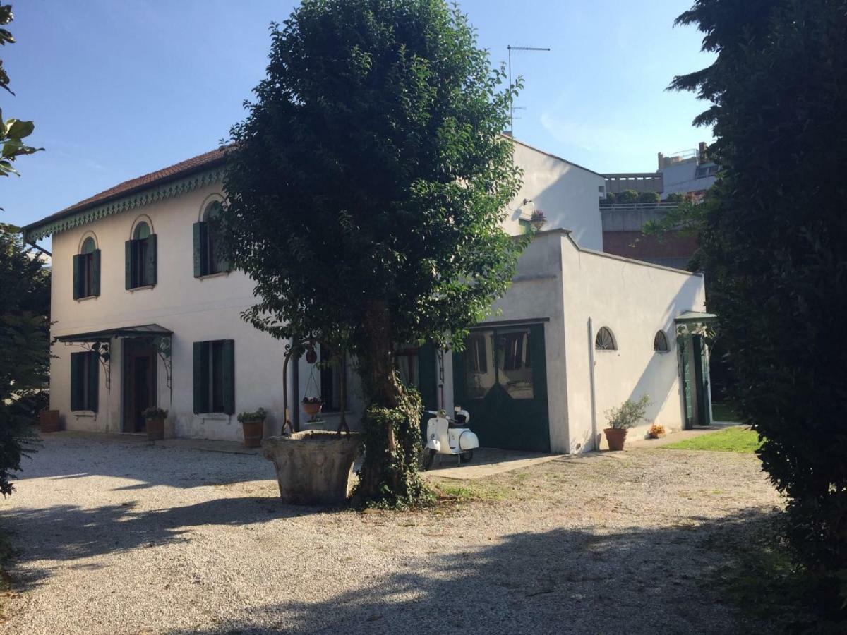 Casa Lunia Guesthouse Μέστρε Εξωτερικό φωτογραφία
